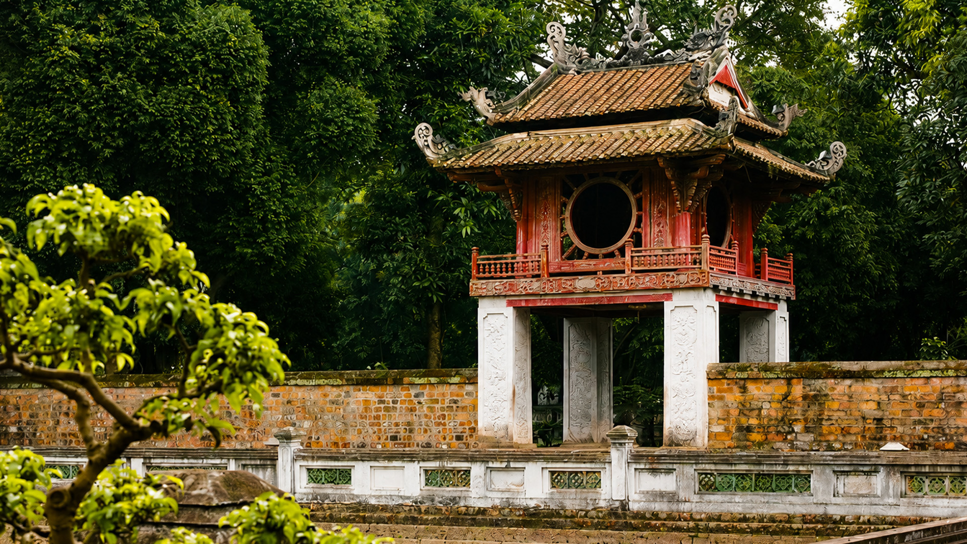 Văn Miếu – Quốc Tử Giám  (文廟・国子監)